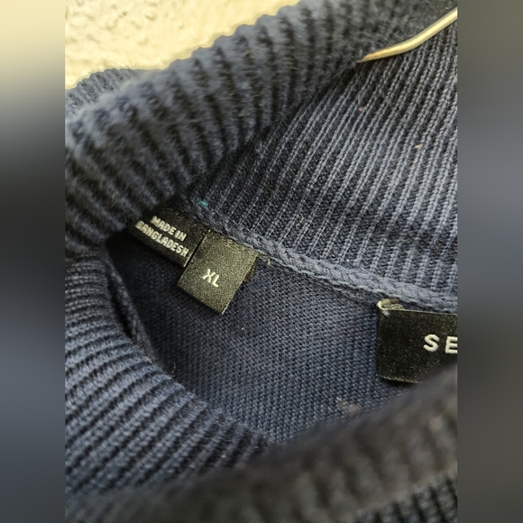 Selected Homme Navy Knit Long-Sleeve Turtleneck - Movie used! - Picture 11 of 11